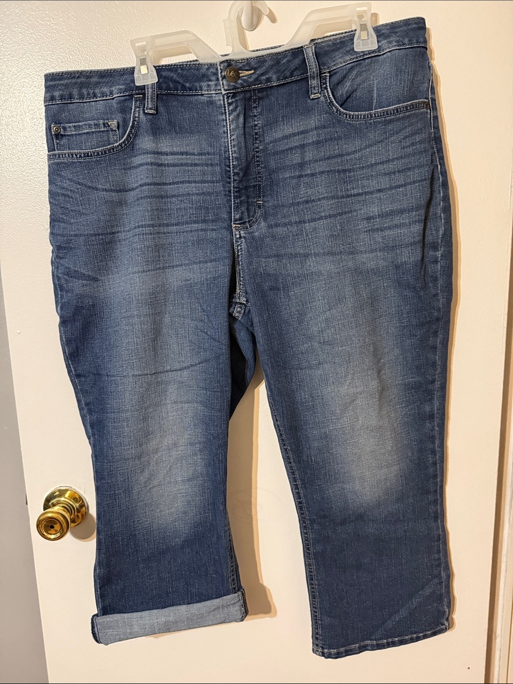 Lee Relaxed Fit Jeans in Mid Blue Wash